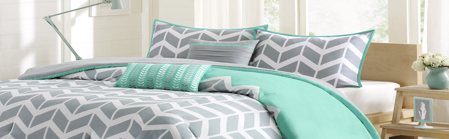 Duvets Vs Down Comforters Com
