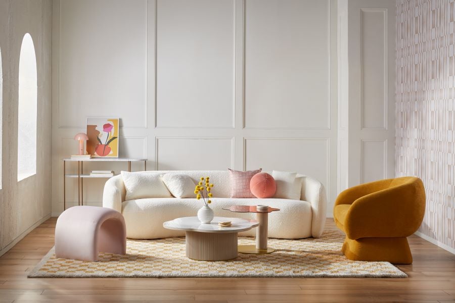 How To Decorate a Large Living Room: 10 Essential Tips