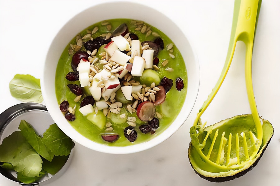 Kale, Avocado, and Apple Smoothie Bowl Recipe
