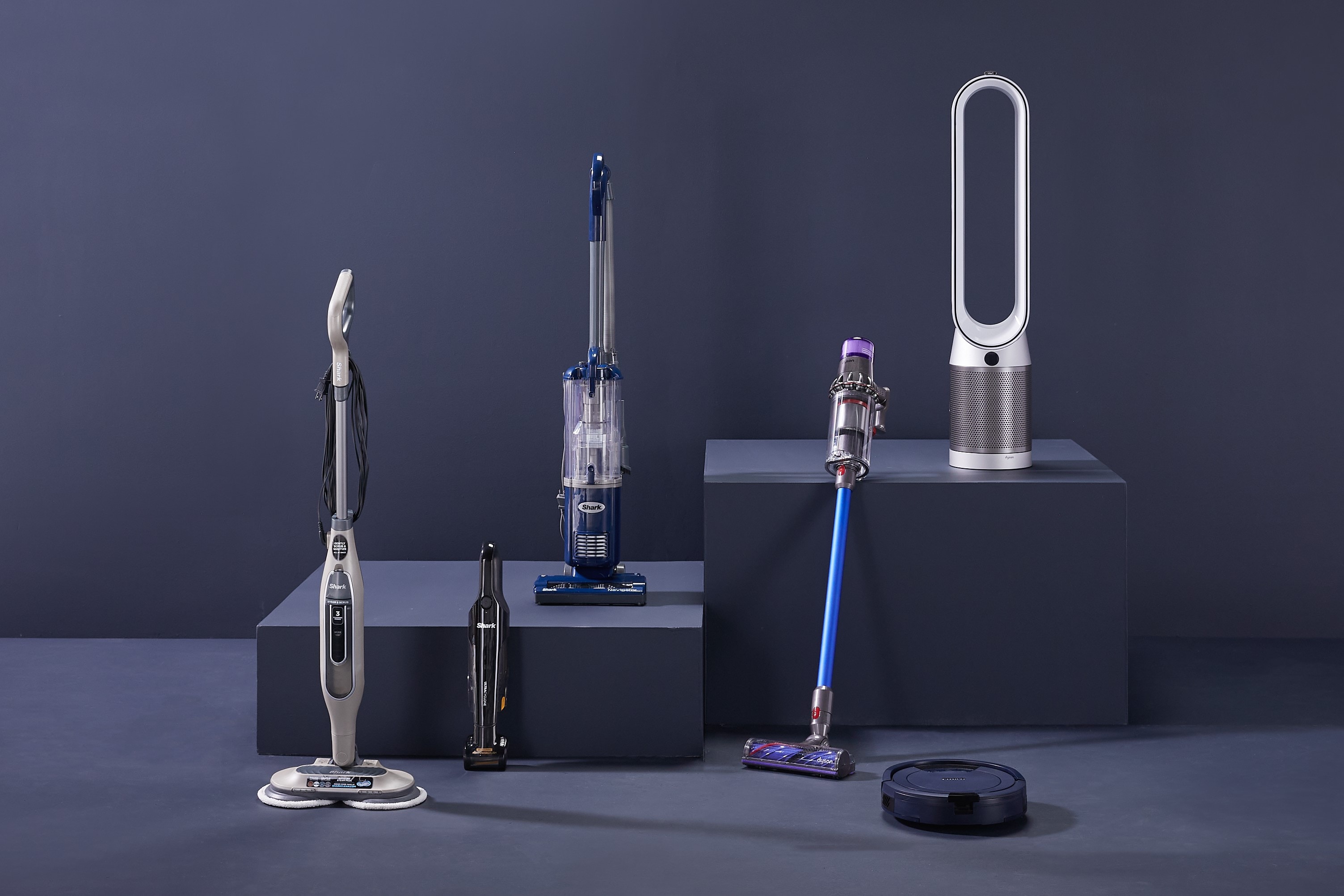 Display of different vacuum cleaners
